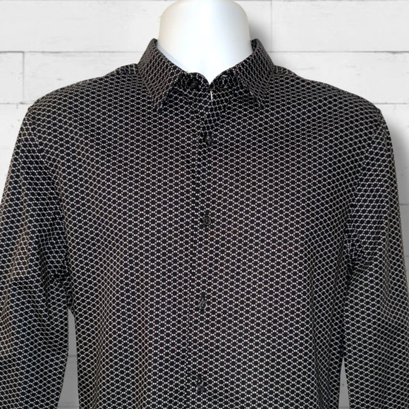 Perry Ellis Slim Fit Long Sleeve Button-Up Shirt Men’s M Black White Micro Print - Picture 5 of 12